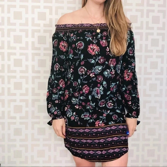 BeachLunchLounge Boho Floral Off Shoulder Dress M Summer Spring Beach - Picture 1 of 8